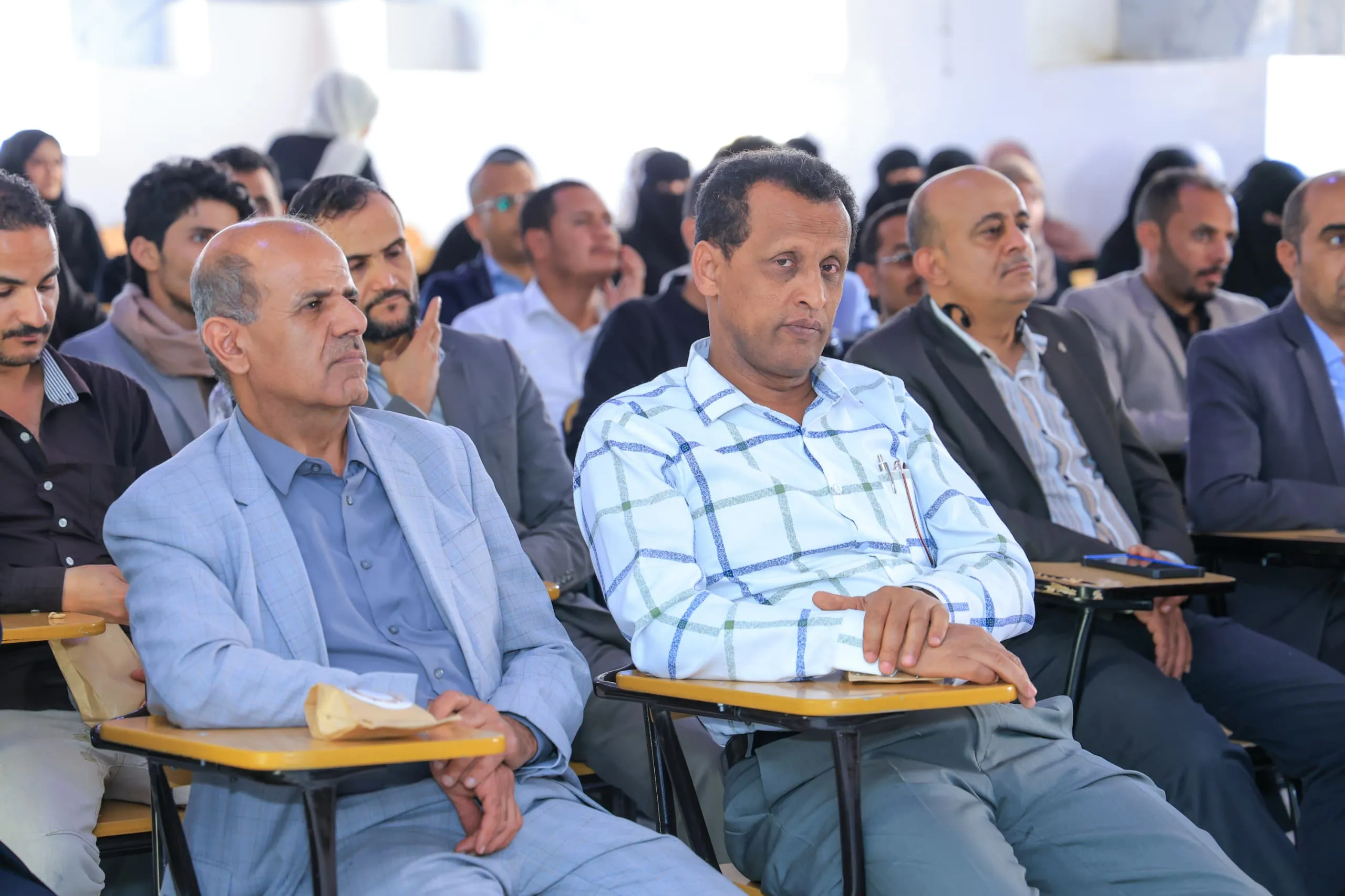 الجامعة الإماراتية تعقد لقاءً موسعاً لتبادل تهاني عيد الفطر وتستعرض استعداداتها للقبول والتسجيل