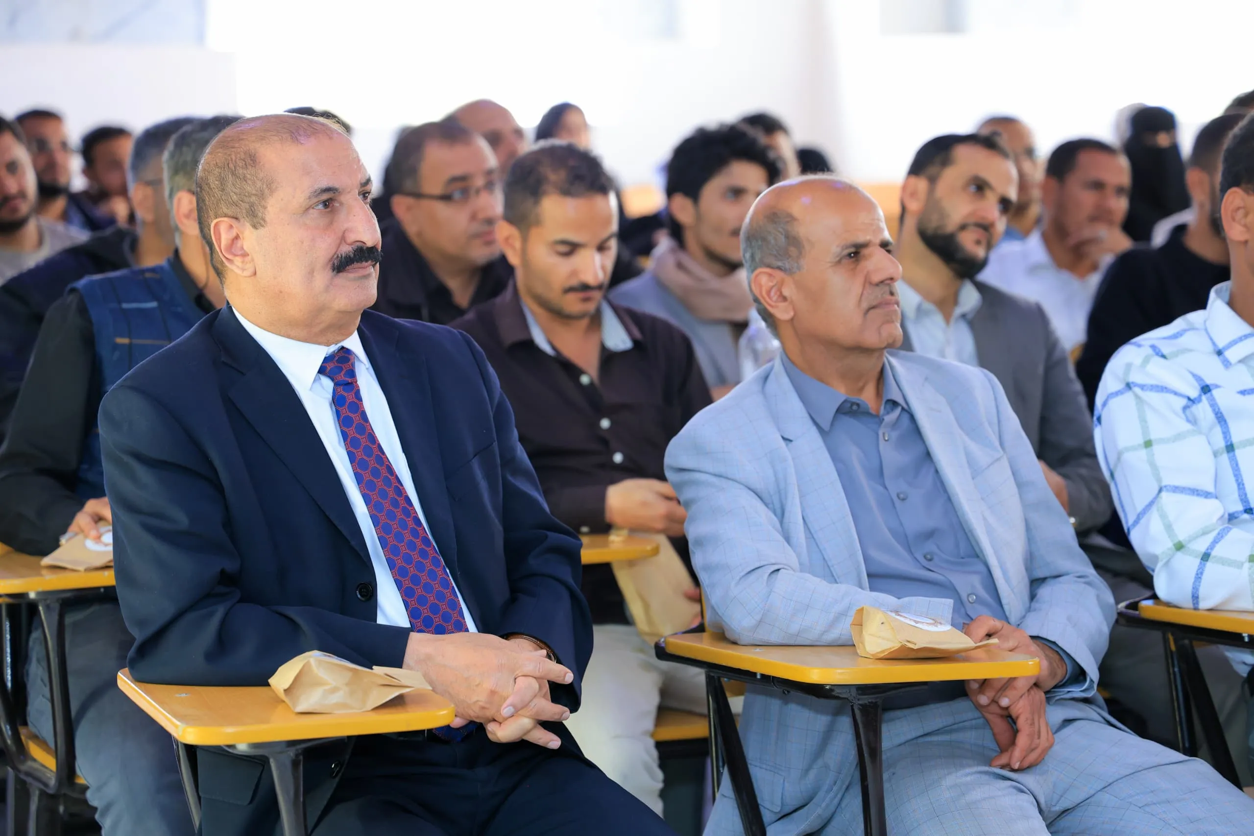 الجامعة الإماراتية تعقد لقاءً موسعاً لتبادل تهاني عيد الفطر وتستعرض استعداداتها للقبول والتسجيل