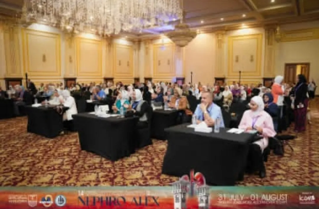 في إنجاز علمي متميز.. خريج الجامعة الإماراتية الدكتور حسن عكروت يحقق تفوقاً بحثياً في الصيدلة الإكلينيكية ويتوج بالماجستير من جامعة الإسكندرية المصرية