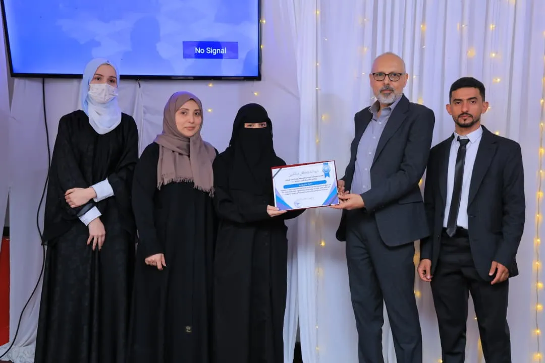 "أثر" تصنع الفرق.. طلبة طب الأسنان المستوى الخامس يحتفون بصنّاع رحلتهم التعليمية