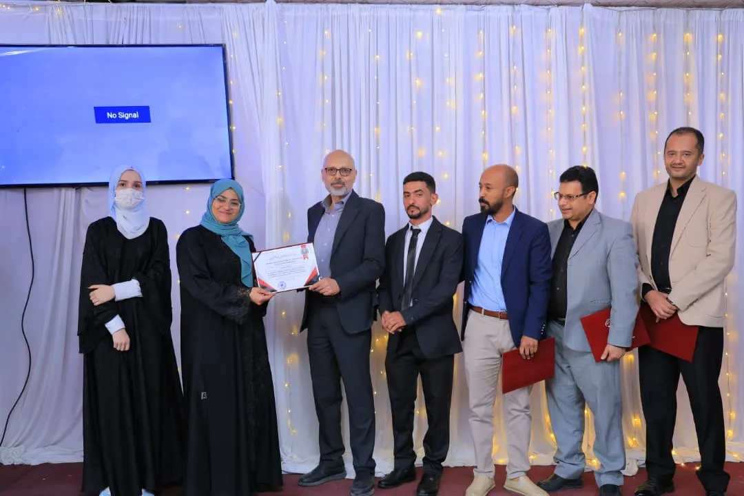 "أثر" تصنع الفرق.. طلبة طب الأسنان المستوى الخامس يحتفون بصنّاع رحلتهم التعليمية