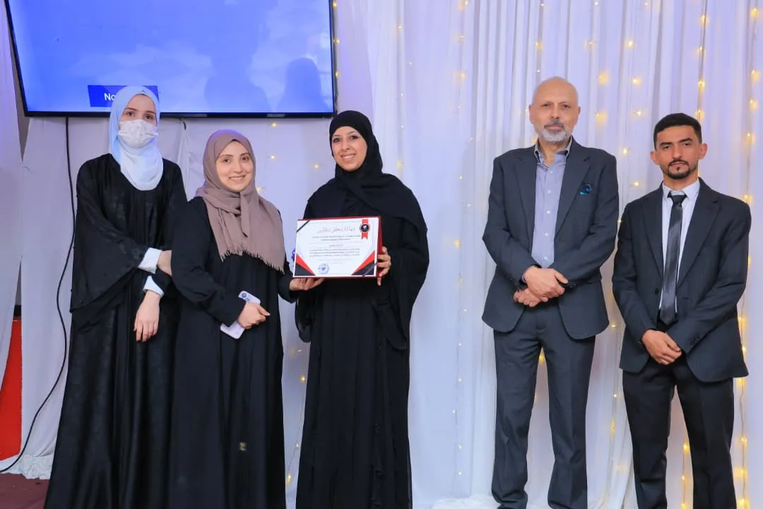 "أثر" تصنع الفرق.. طلبة طب الأسنان المستوى الخامس يحتفون بصنّاع رحلتهم التعليمية