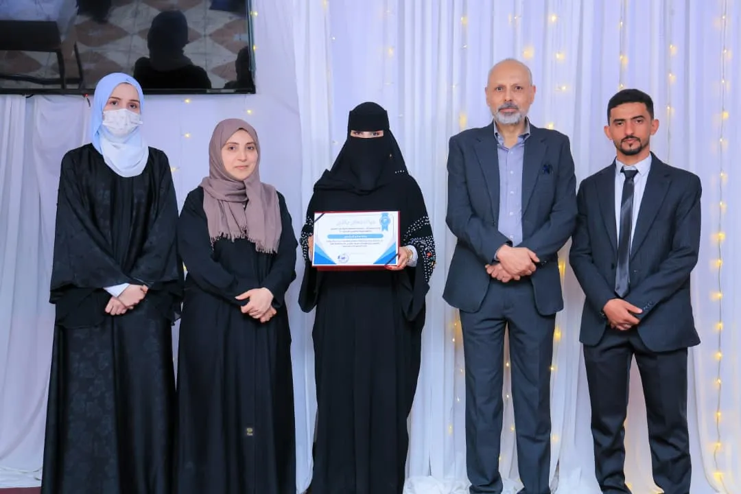 "أثر" تصنع الفرق.. طلبة طب الأسنان المستوى الخامس يحتفون بصنّاع رحلتهم التعليمية