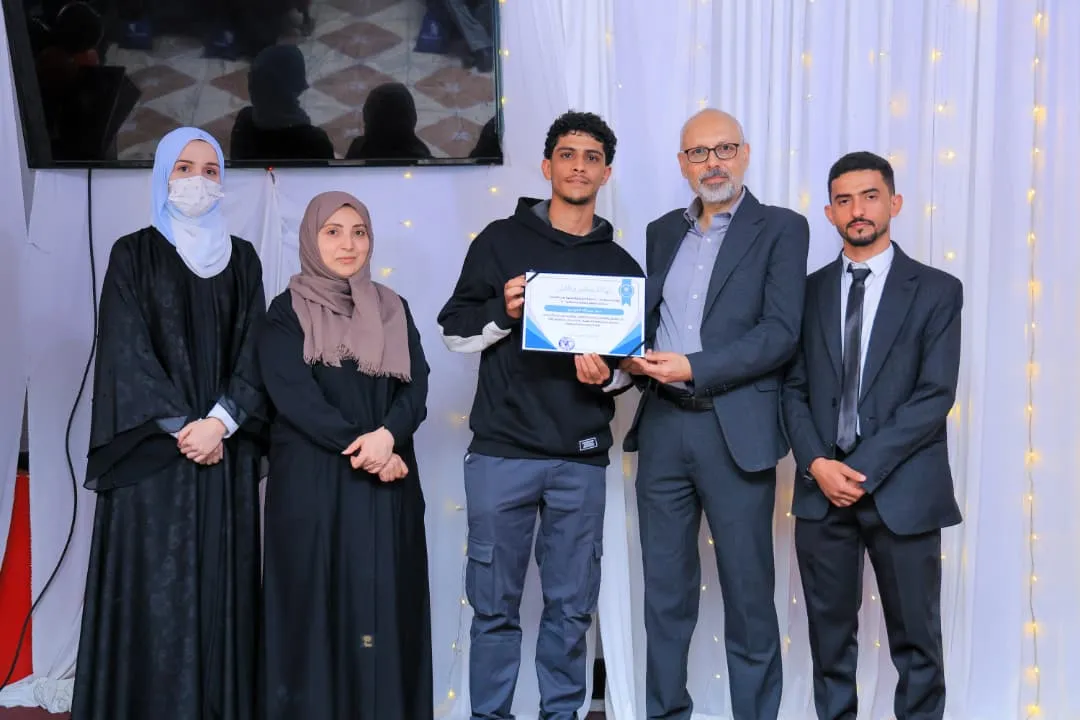 "أثر" تصنع الفرق.. طلبة طب الأسنان المستوى الخامس يحتفون بصنّاع رحلتهم التعليمية