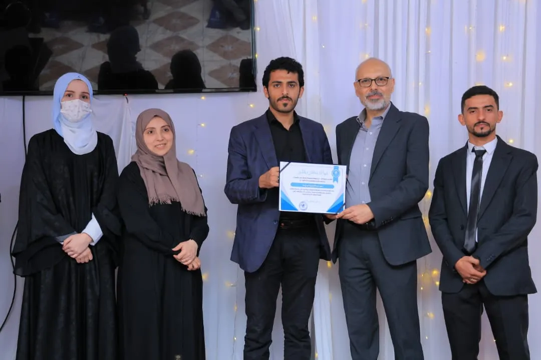 "أثر" تصنع الفرق.. طلبة طب الأسنان المستوى الخامس يحتفون بصنّاع رحلتهم التعليمية