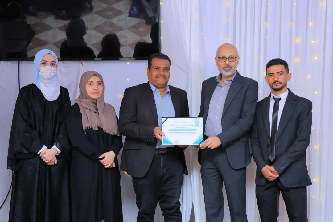 "أثر" تصنع الفرق.. طلبة طب الأسنان المستوى الخامس يحتفون بصنّاع رحلتهم التعليمية