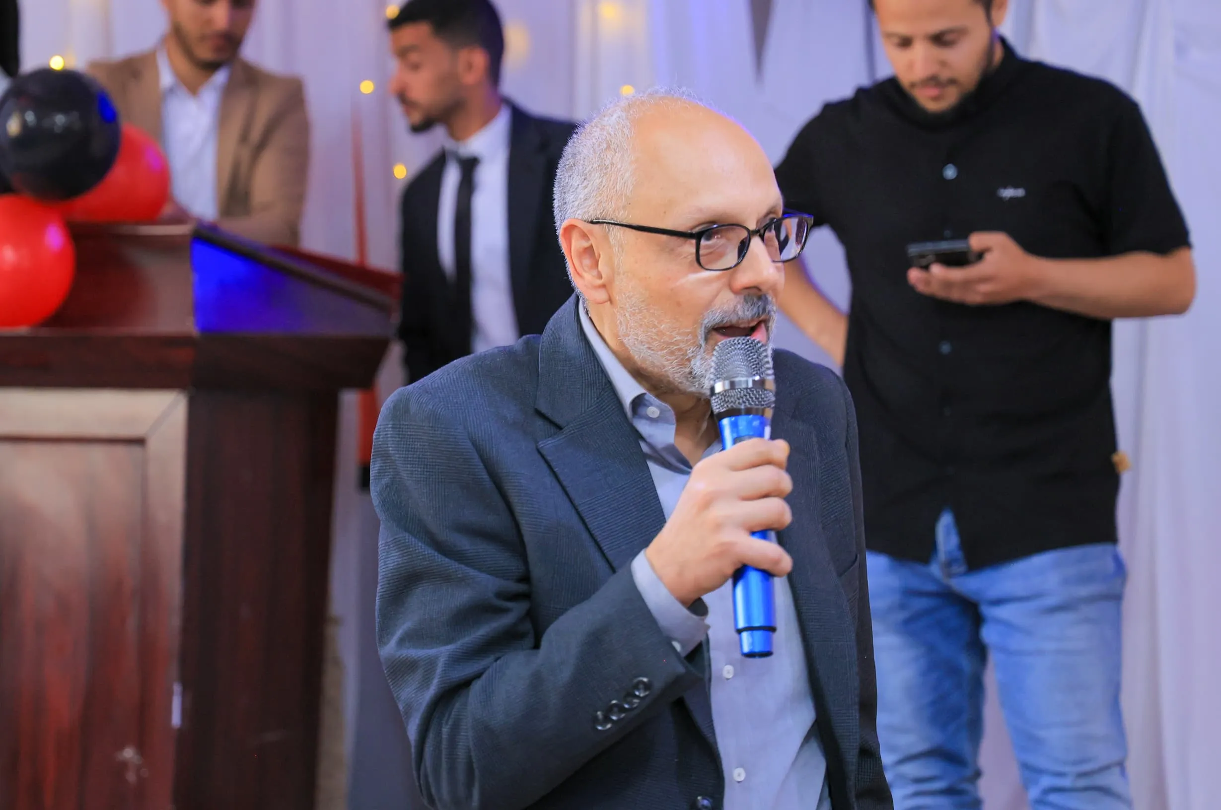 "أثر" تصنع الفرق.. طلبة طب الأسنان المستوى الخامس يحتفون بصنّاع رحلتهم التعليمية