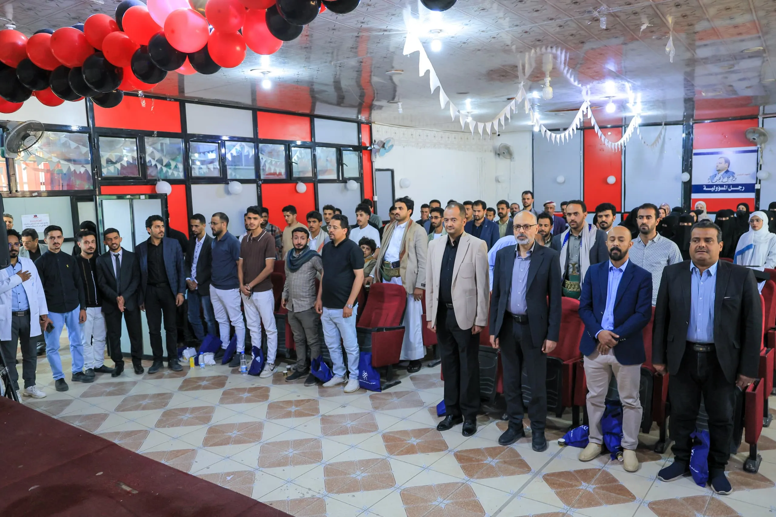 "أثر" تصنع الفرق.. طلبة طب الأسنان المستوى الخامس يحتفون بصنّاع رحلتهم التعليمية