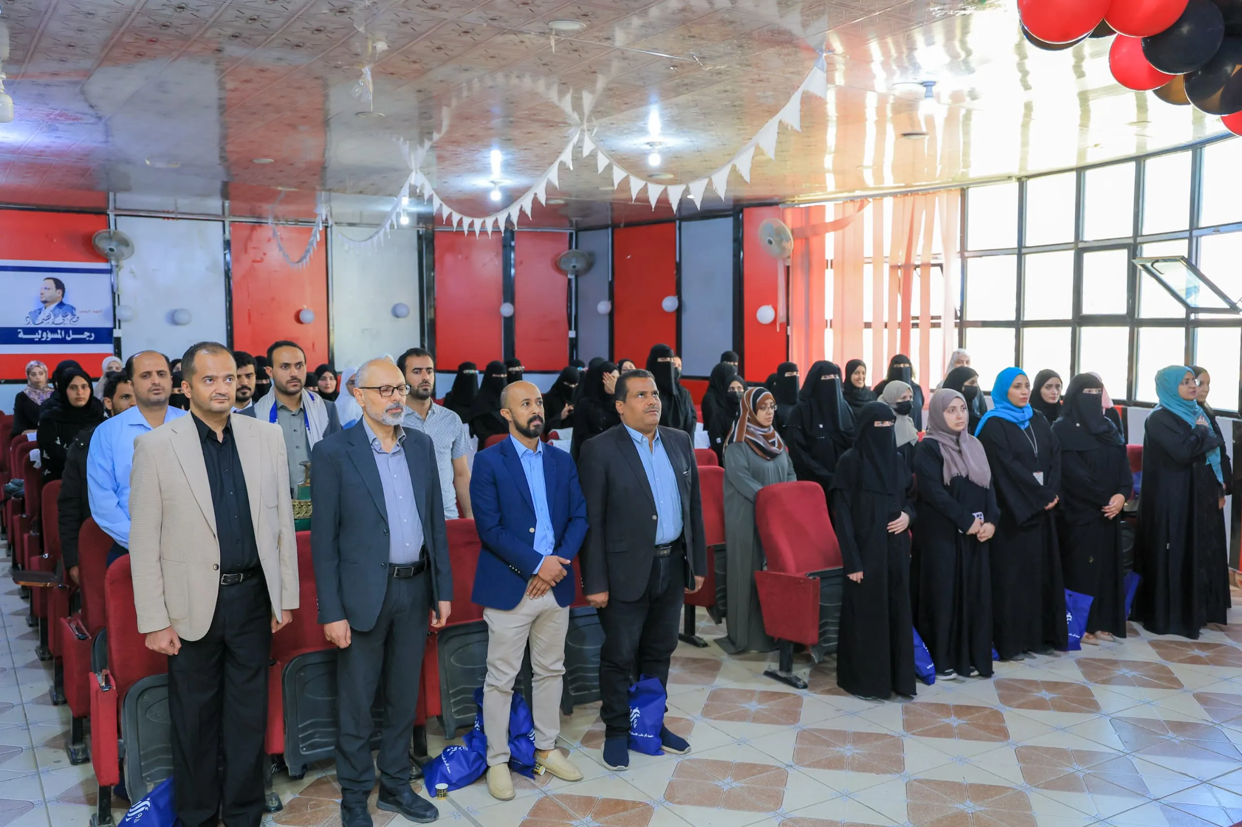 "أثر" تصنع الفرق.. طلبة طب الأسنان المستوى الخامس يحتفون بصنّاع رحلتهم التعليمية