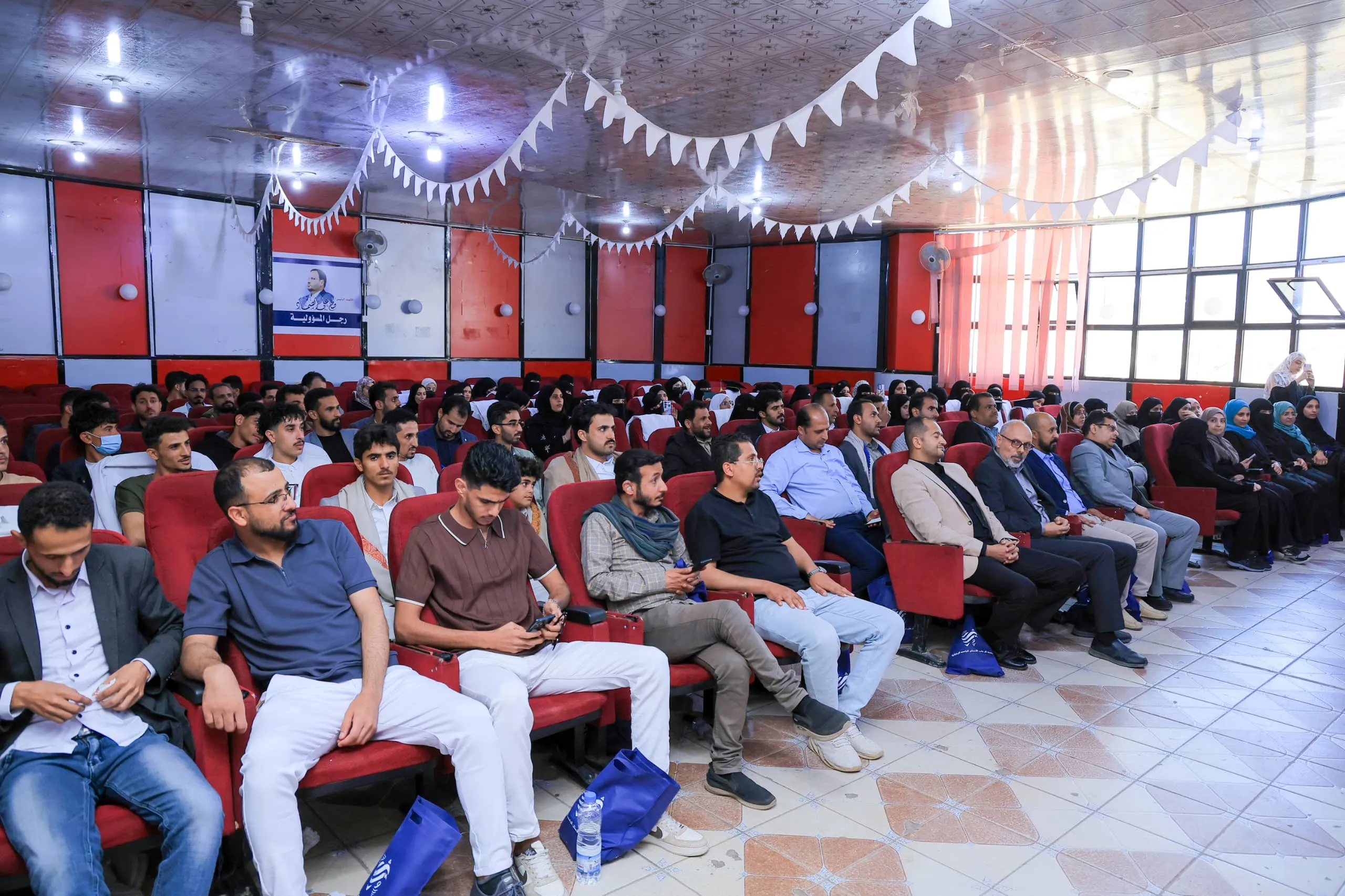 "أثر" تصنع الفرق.. طلبة طب الأسنان المستوى الخامس يحتفون بصنّاع رحلتهم التعليمية