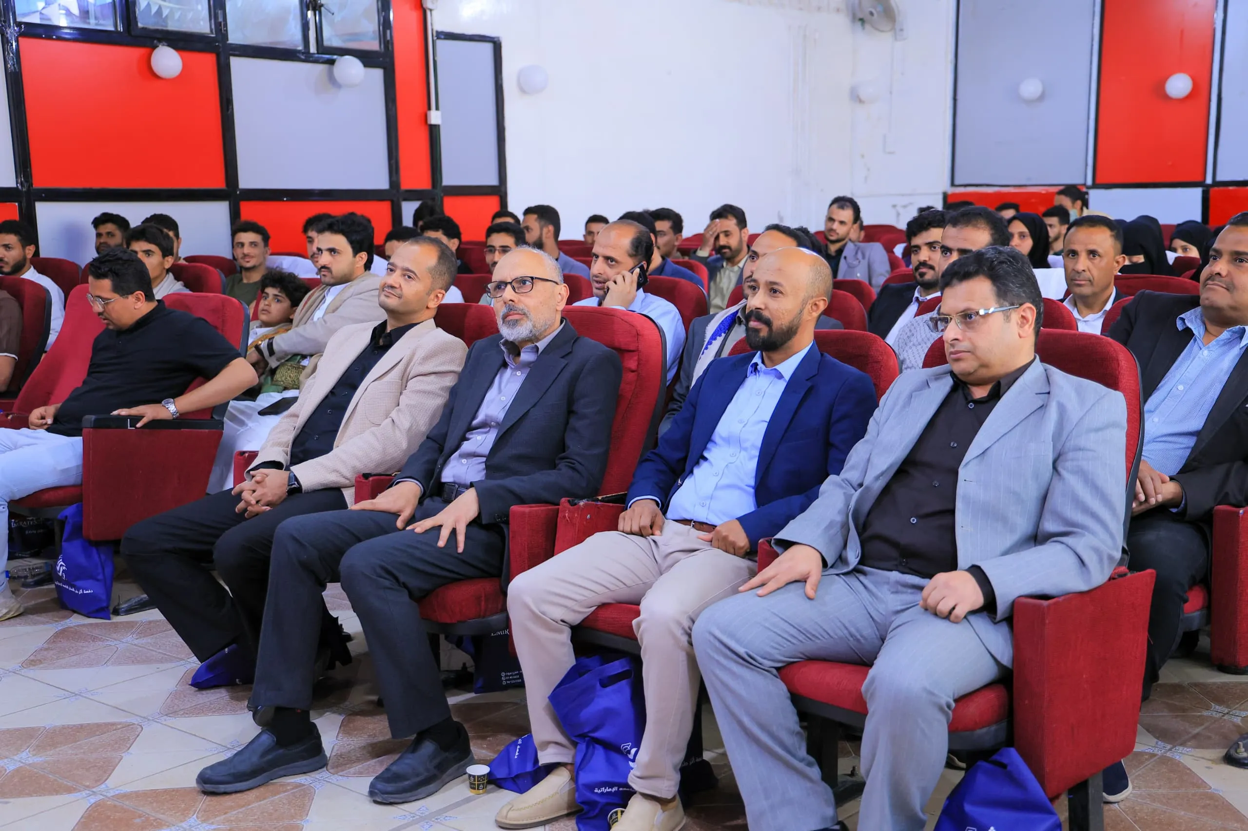 "أثر" تصنع الفرق.. طلبة طب الأسنان المستوى الخامس يحتفون بصنّاع رحلتهم التعليمية