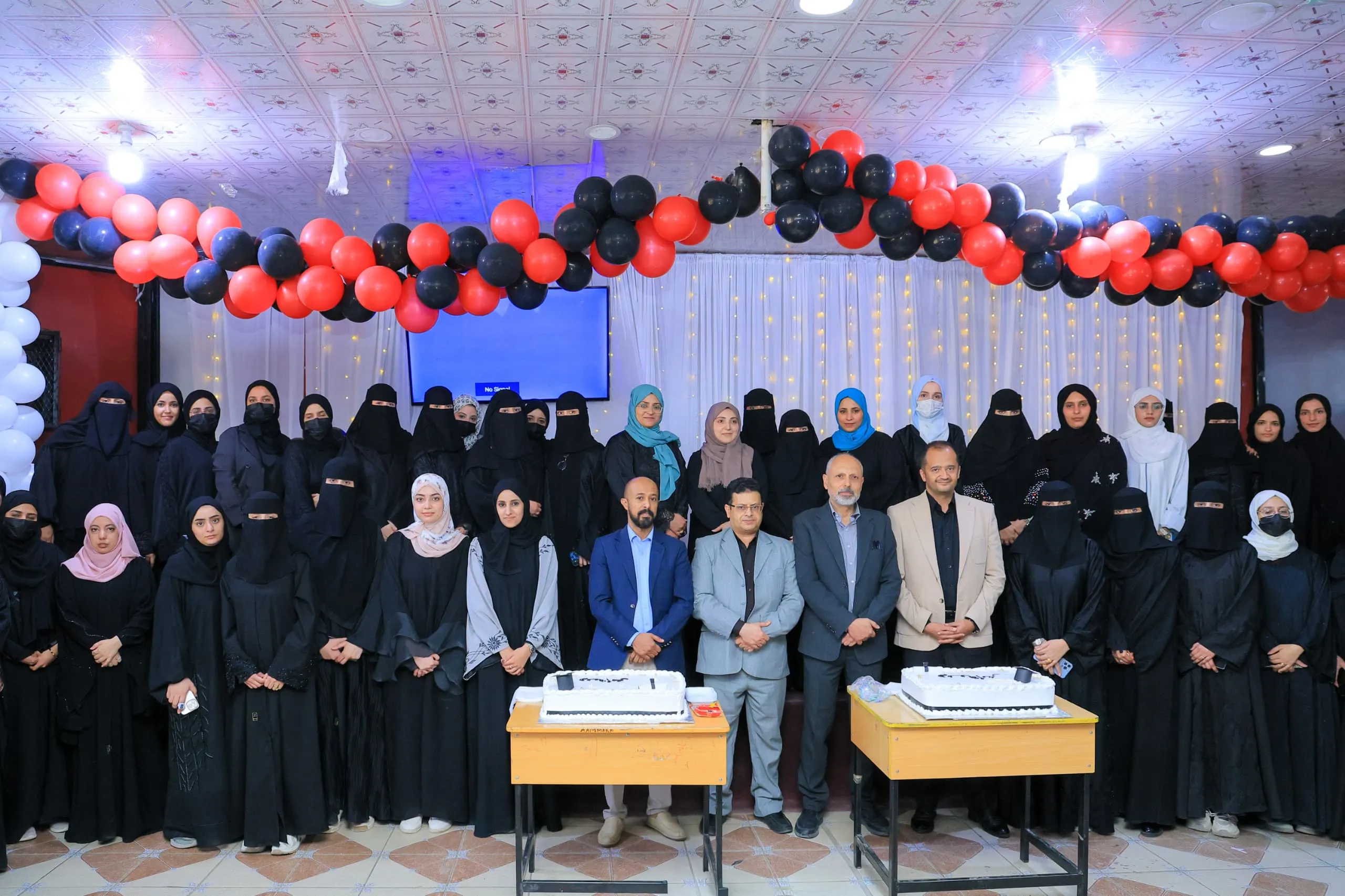 "أثر" تصنع الفرق.. طلبة طب الأسنان المستوى الخامس يحتفون بصنّاع رحلتهم التعليمية