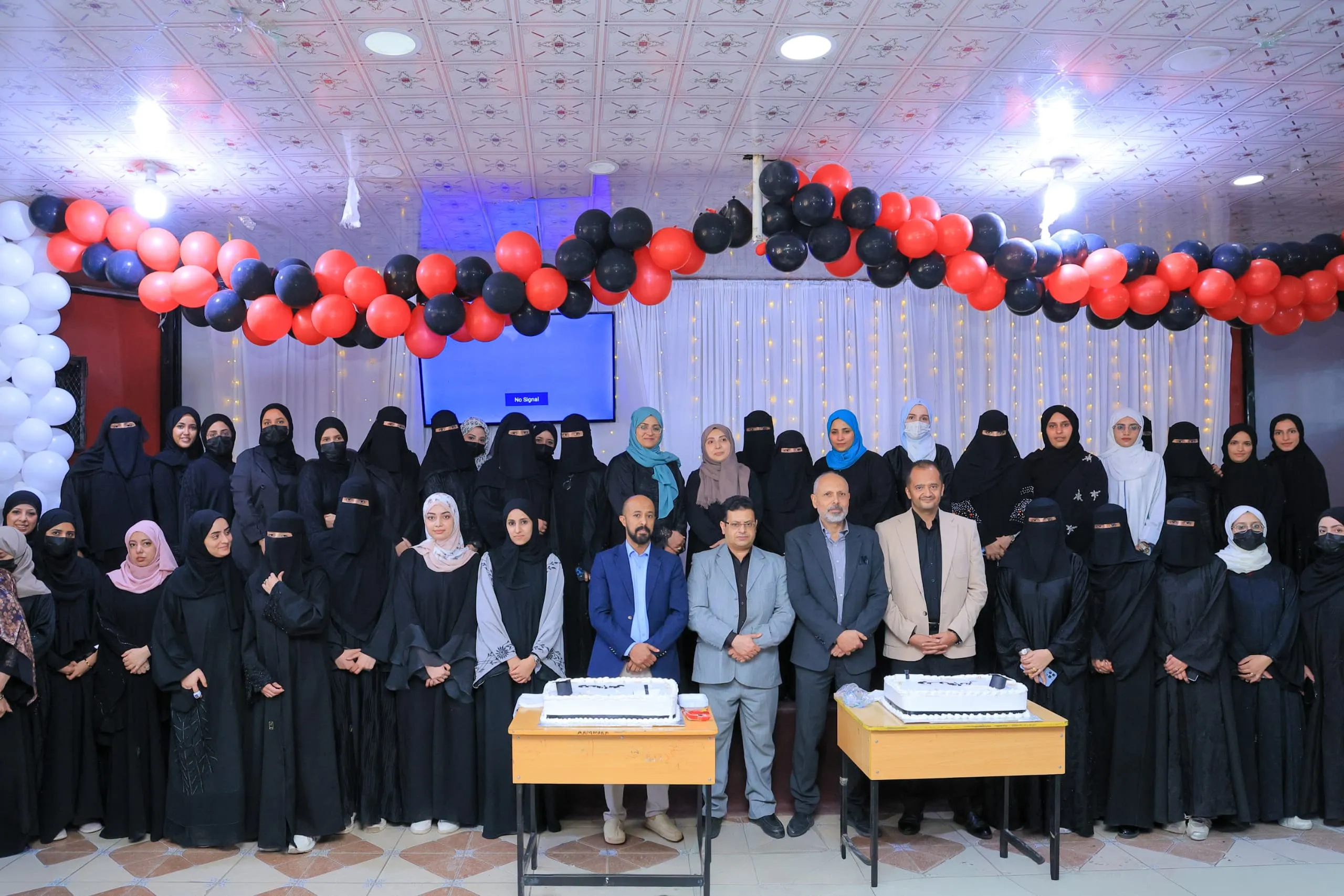 "أثر" تصنع الفرق.. طلبة طب الأسنان المستوى الخامس يحتفون بصنّاع رحلتهم التعليمية