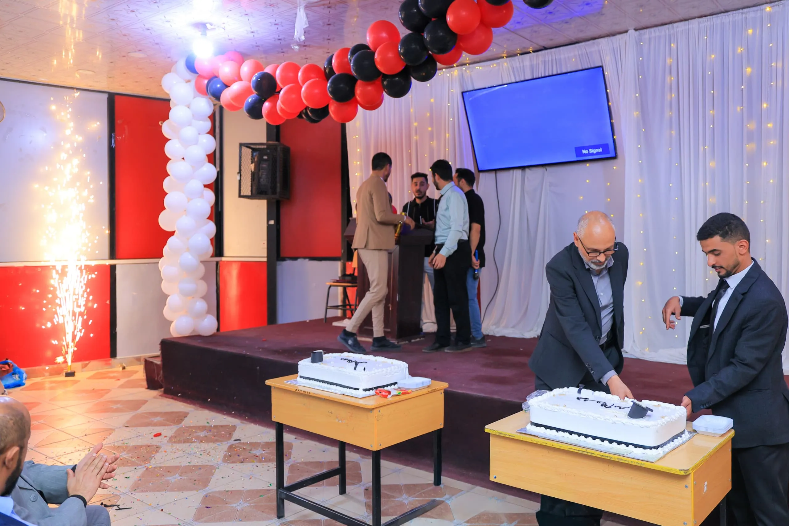 "أثر" تصنع الفرق.. طلبة طب الأسنان المستوى الخامس يحتفون بصنّاع رحلتهم التعليمية