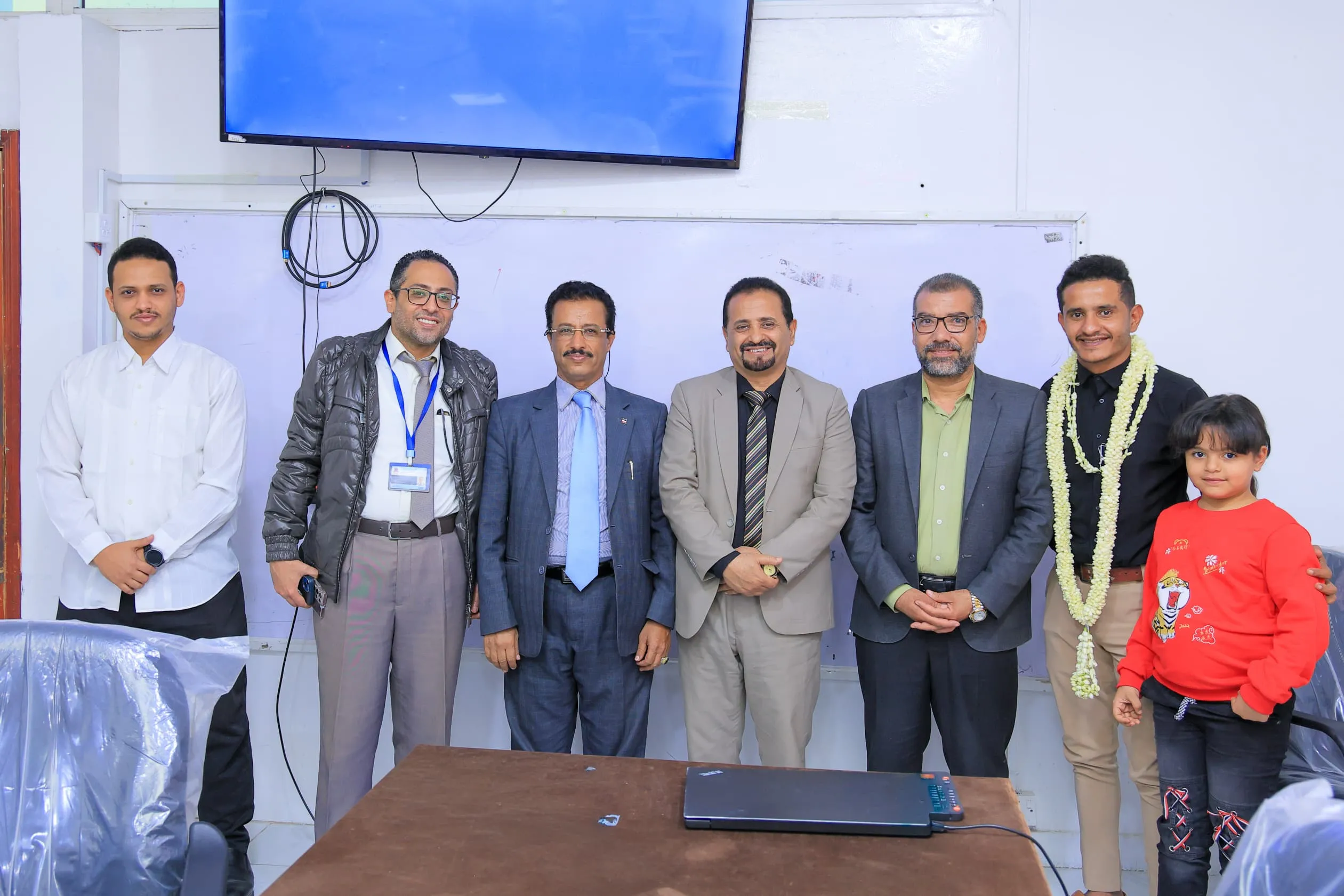 ريادة رقمية تقود المستقبل.. دراسة ماجستير للباحث يوسف الجلال تستكشف طريق المشروعات الصغيرة نحو التميز والاستدامة