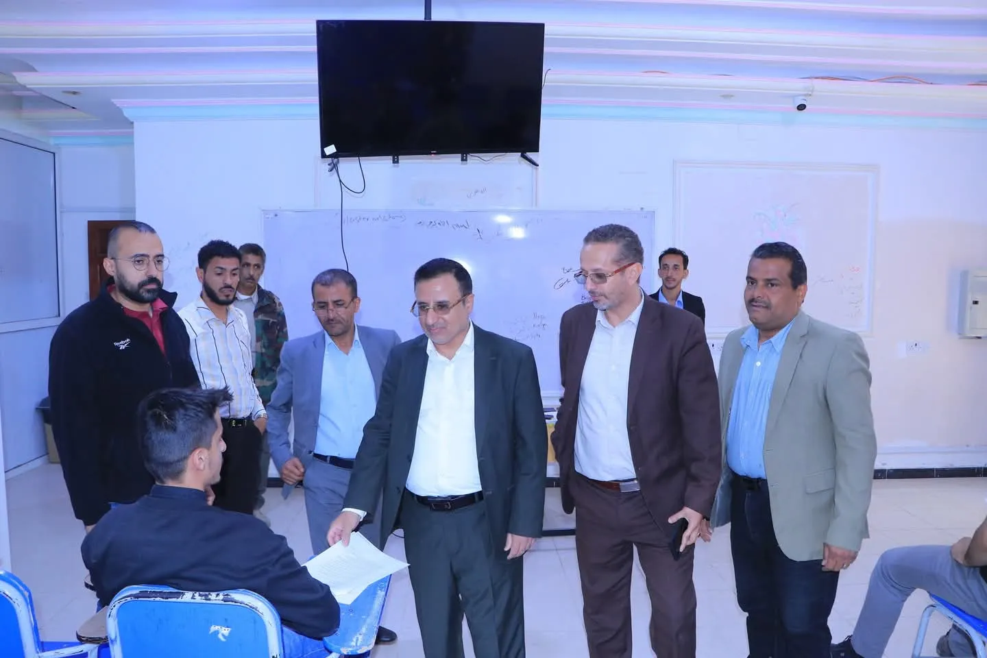 A confident start to exams at the College of Dentistry... University leadership launches second semester exams for levels two and above