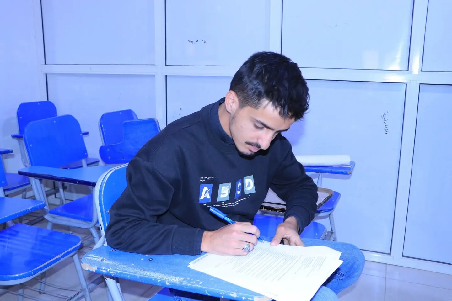 A confident start to exams at the College of Dentistry... University leadership launches second semester exams for levels two and above