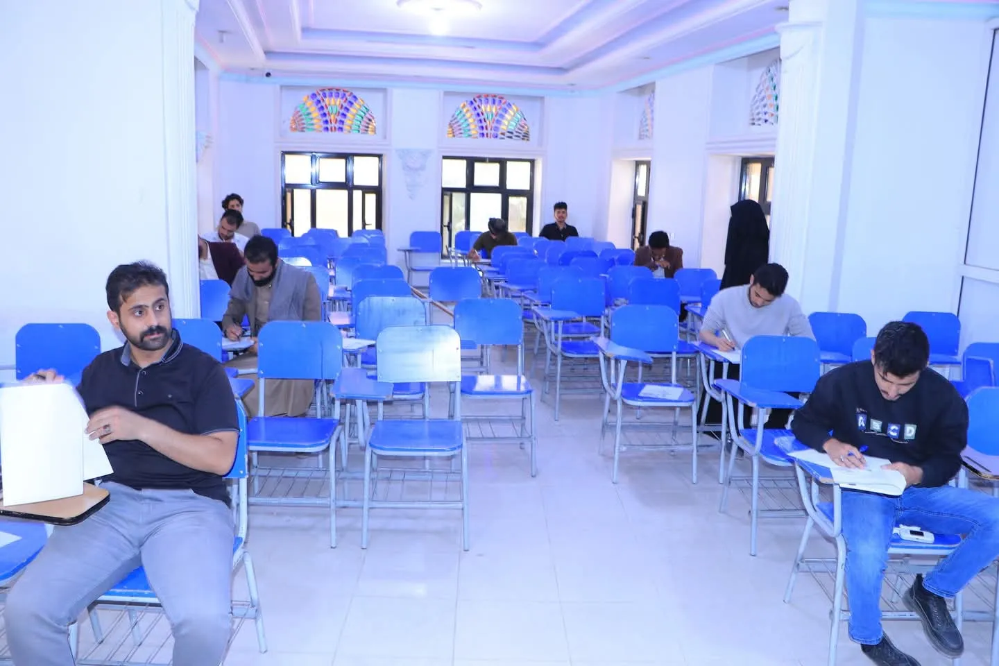 A confident start to exams at the College of Dentistry... University leadership launches second semester exams for levels two and above