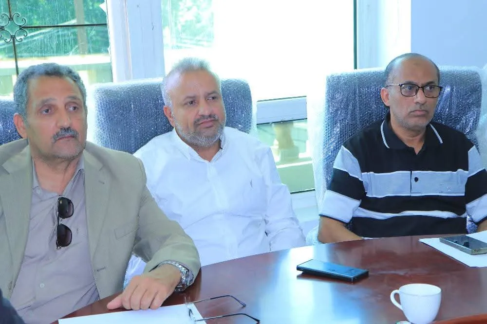 With a forward-looking vision towards excellence, the UAE University discusses marketing plans for admissions and registration for the academic year 1448 AH in an extensive meeting with the faculty of the College of Engineering.