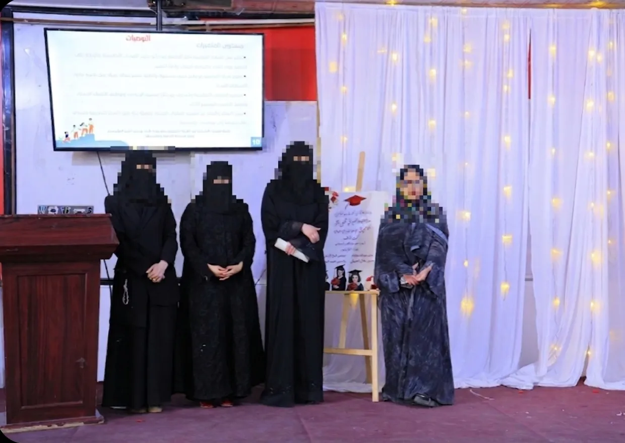 بقيادة الفكر.. طالبات "الإماراتية الدولية" يناقشن مشروعاً نوعياً حول القيادة التحويلية وصناعة التميز المؤسسي