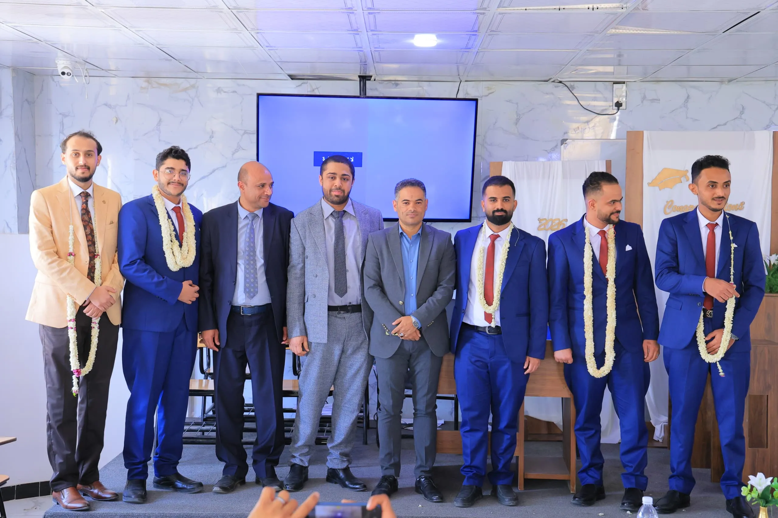 في مشهد أكاديمي يعكس نضج الفكر الإداري وريادة المخرجات.. مناقشة مشروع نوعي حول الاستقامة التنظيمية والنجاح الريادي
