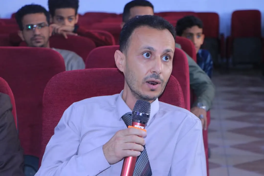 في مشهد أكاديمي يعكس ملامح المستقبل.. طلبة المحاسبة يناقشون أثر الذكاء الاصطناعي على مهنتهم