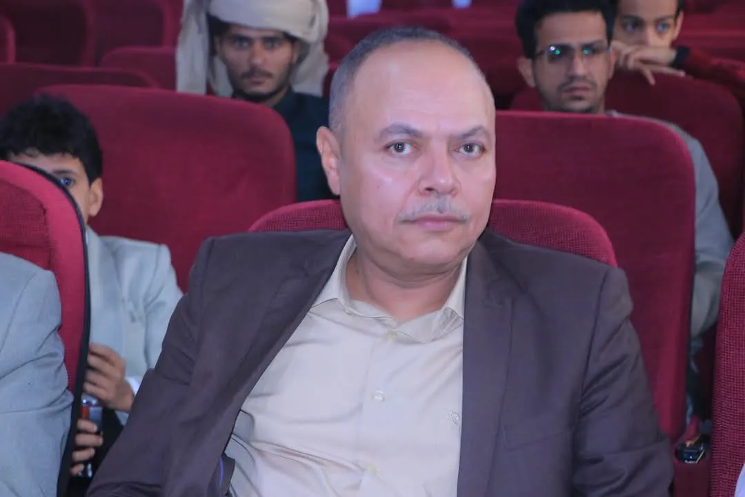 في مشهد أكاديمي يعكس ملامح المستقبل.. طلبة المحاسبة يناقشون أثر الذكاء الاصطناعي على مهنتهم