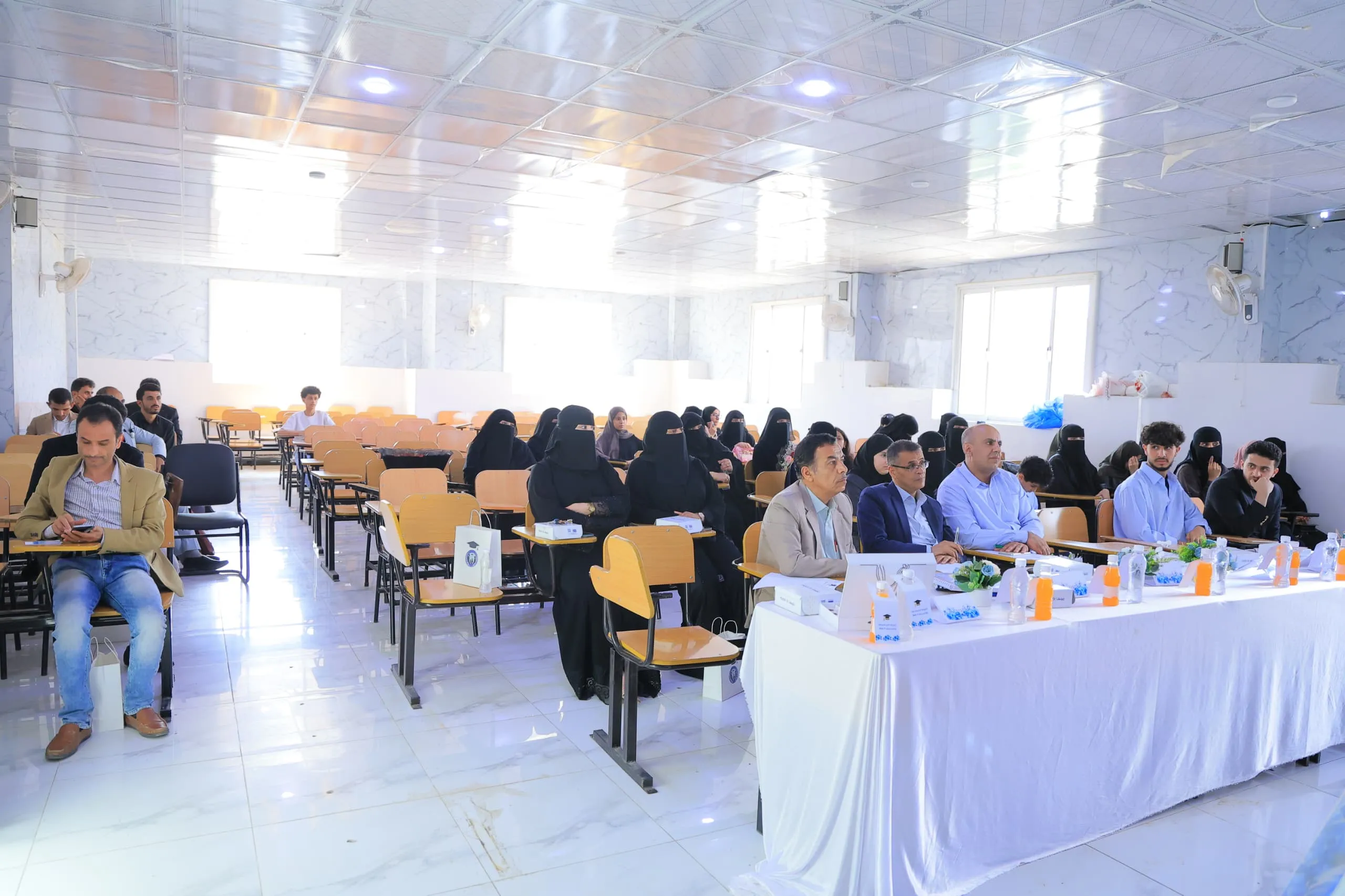 منصّة رقمية للأحوال المدنية.. مشروع تخرج يختصر المستقبل ويعيد تعريف الخدمات الحكومية في اليمن