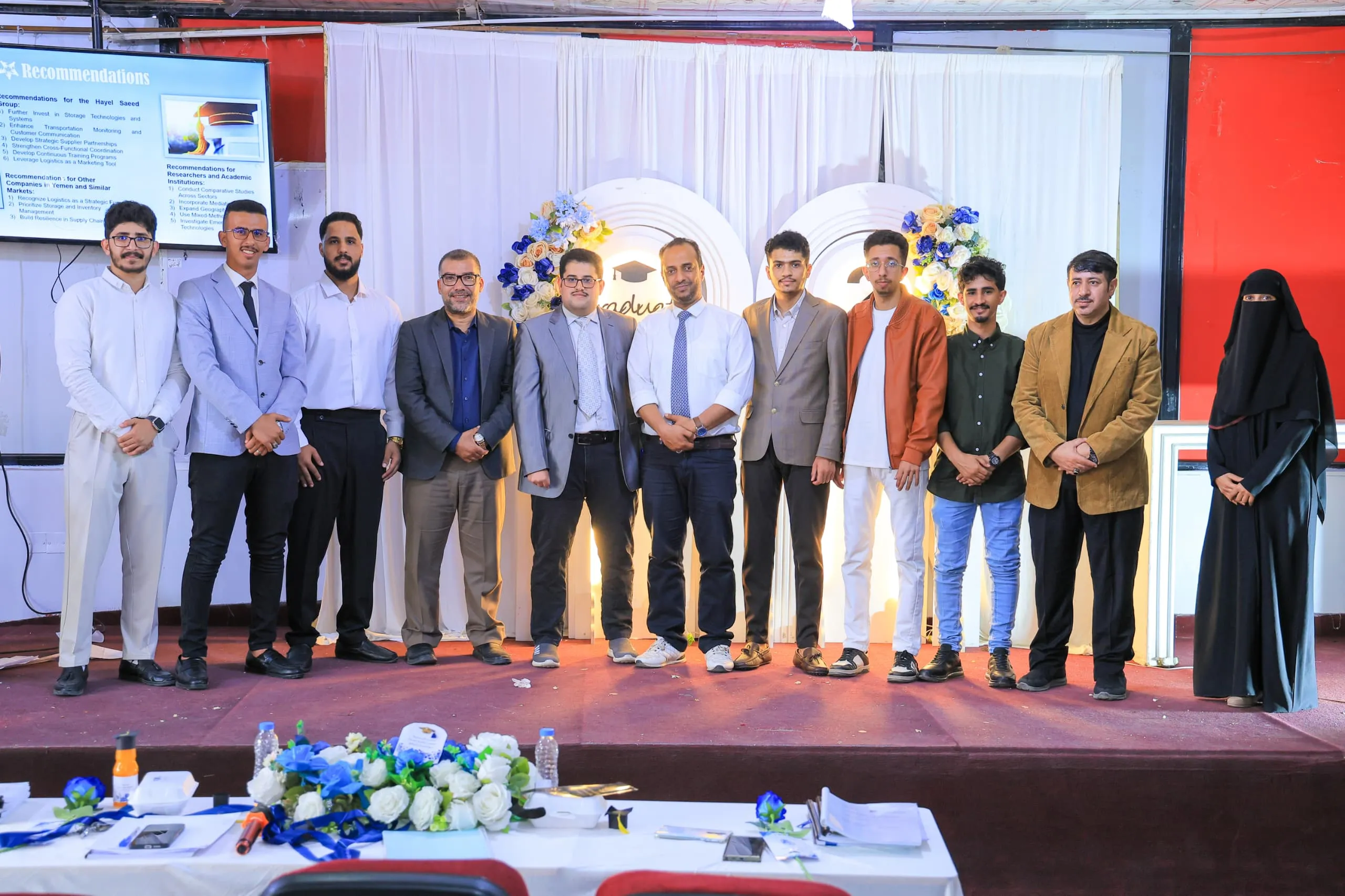 مشروع تخرج نوعي في الجامعة الإماراتية الدولية يكشف أثر العمليات اللوجستية في تعزيز مبيعات مجموعة هائل سعيد أنعم
