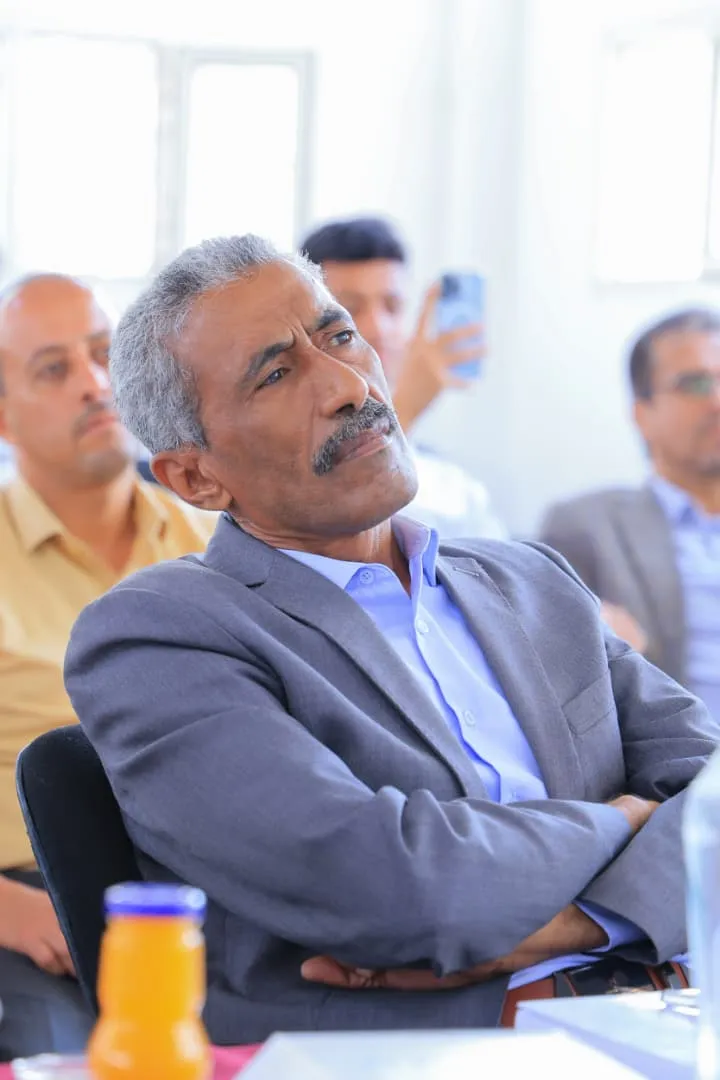 بمشروع صناعي واعد.. طلاب الهندسة الكيميائية بالجامعة الإماراتية يضعون رؤية متكاملة لإنشاء مصنع البولي إيثيلين من الغاز الطبيعي في اليمن