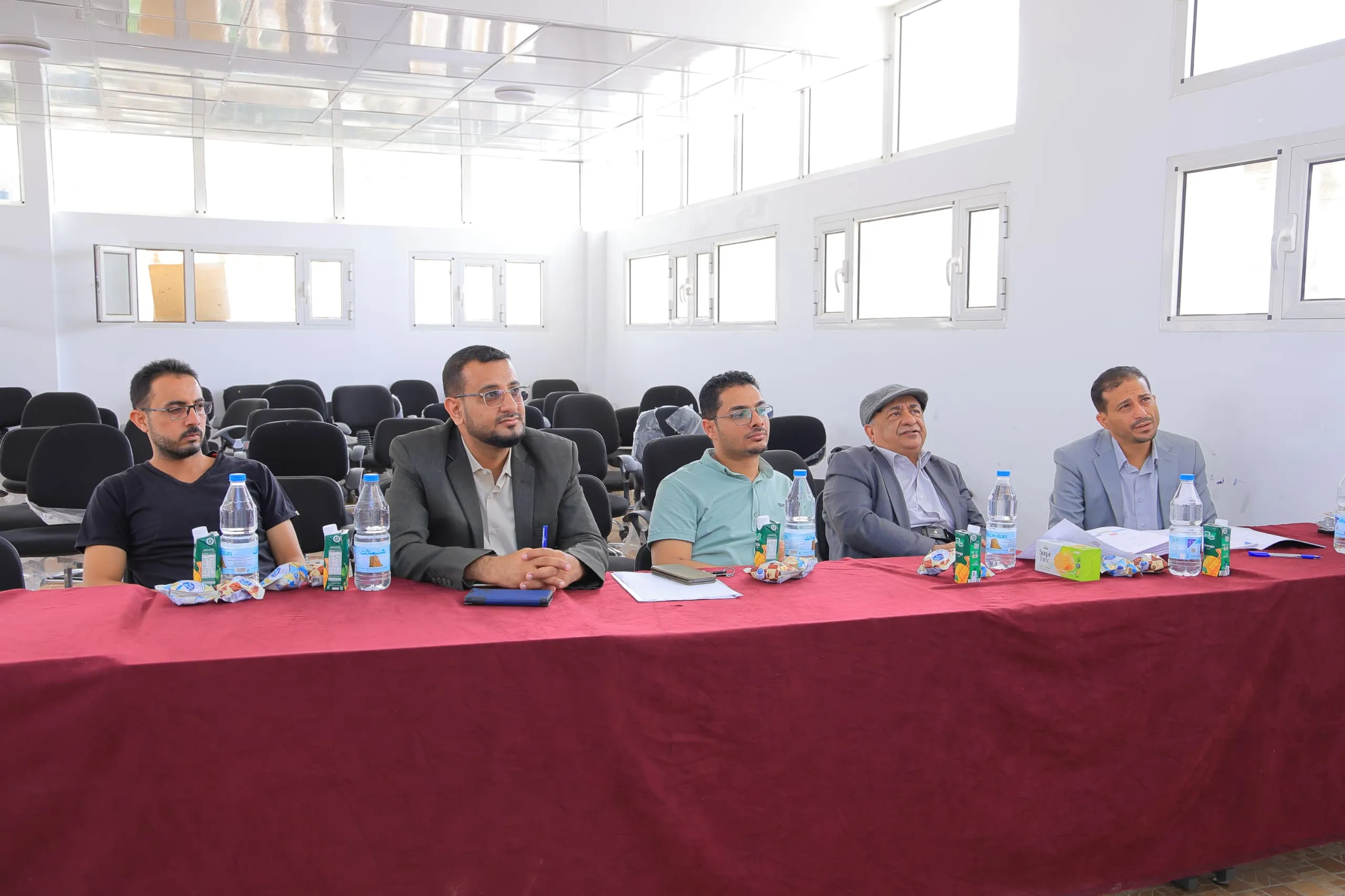 Discussion of a unique engineering project by civil engineering students on developing an urban axis linking Taiz Street (Al-Jarda) and Khawlan Street