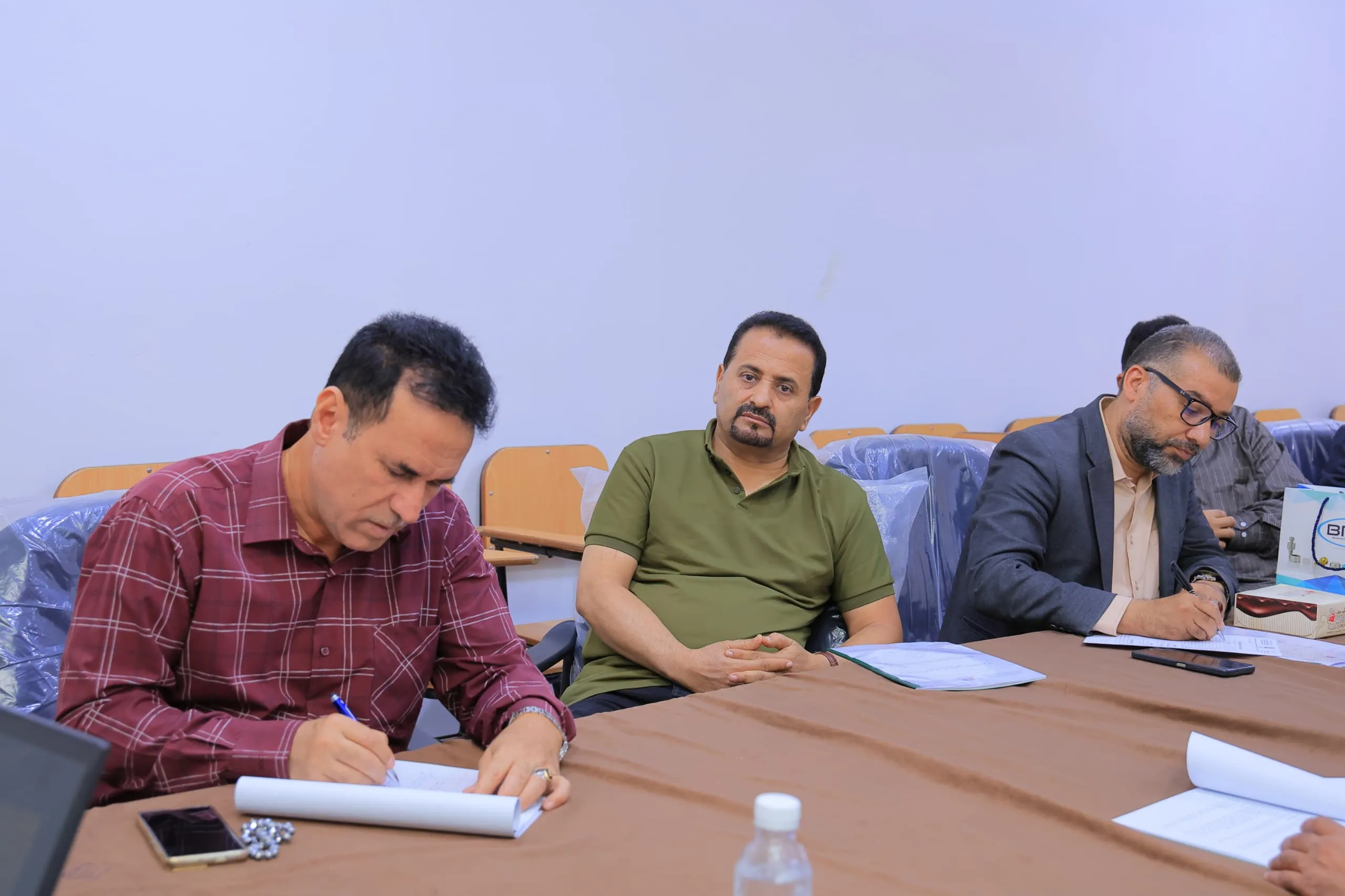 From the heart of graduate studies to the future of business: The Emirati University discusses an innovative vision for developing organizational performance in pharmaceutical companies in Sana