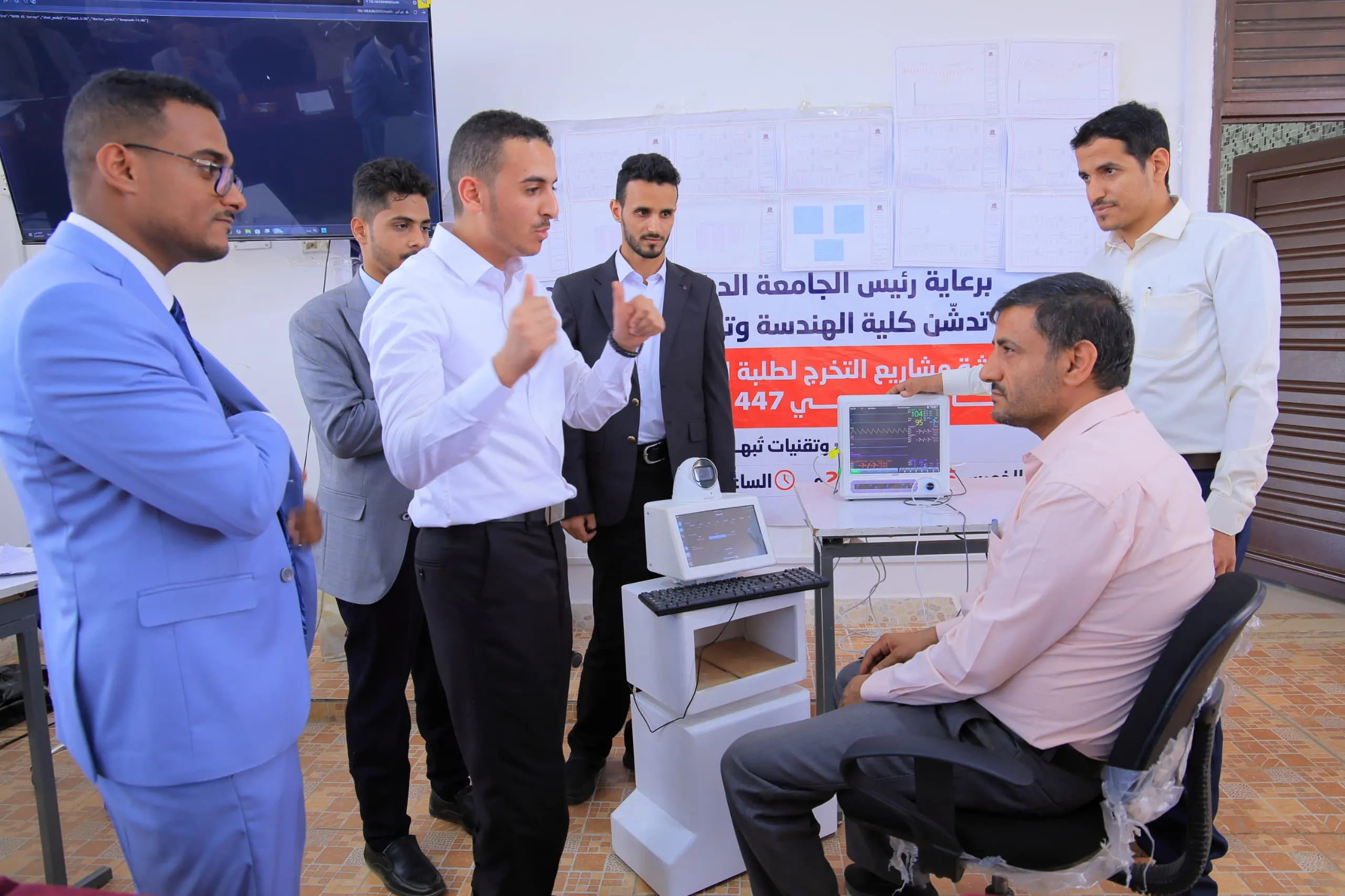 The "Nasr" smart robot: A promising student innovation from the Emirates International University to support nursing in intensive care.