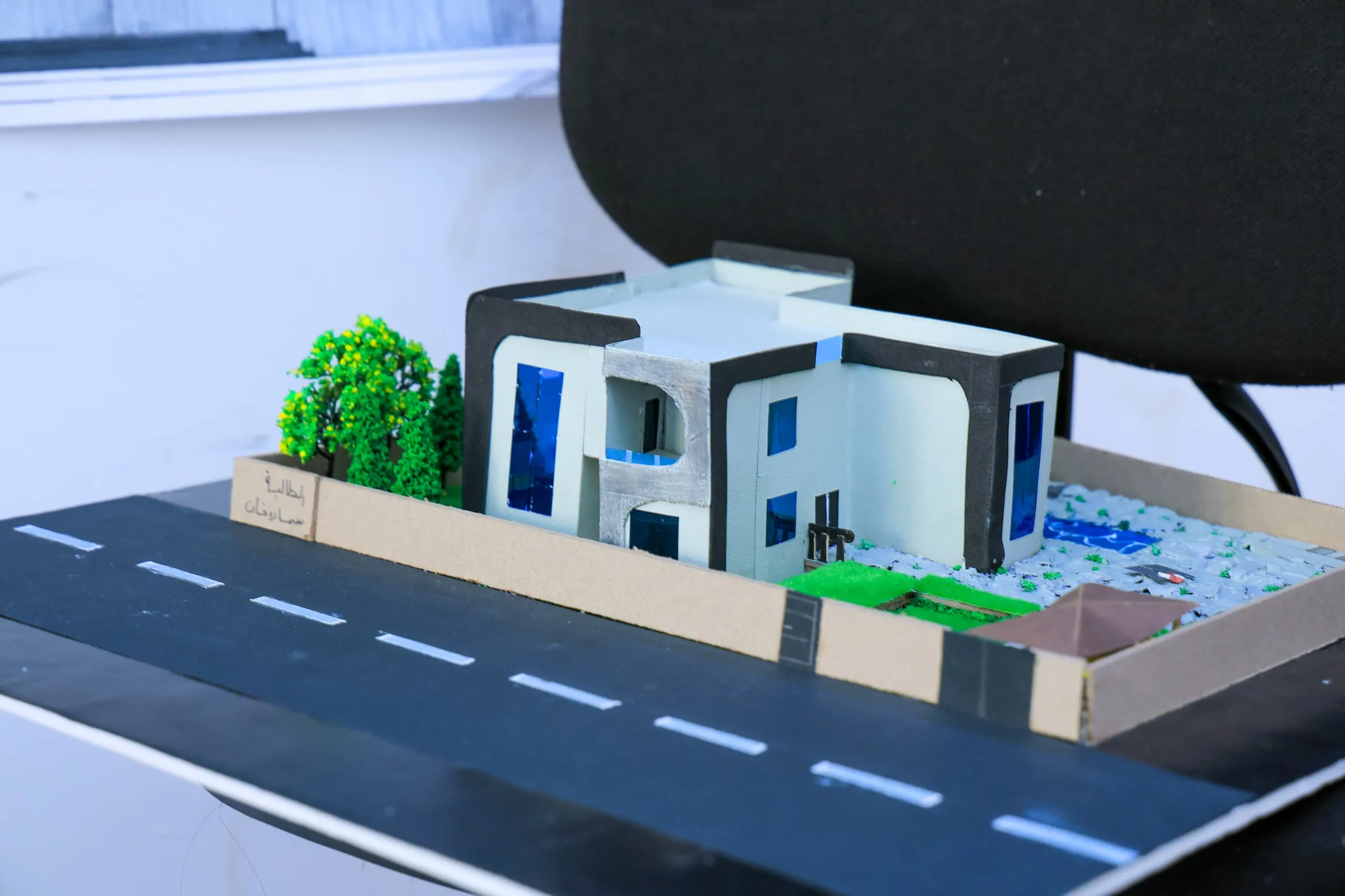 Promising innovations in the world of design: First-year students in the Interior Design Department present residential villa projects with an innovative, modern vision.