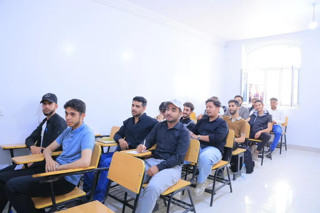 دشّن رئيس الجامعة، الدكتور خالد أحمد صلاح، انطلاق العملية التعليمية للعام الجامعي الجديد 1448هجري الموافق 2026-2027م