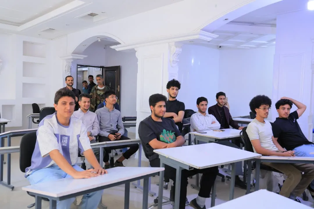 دشّن رئيس الجامعة، الدكتور خالد أحمد صلاح، انطلاق العملية التعليمية للعام الجامعي الجديد 1448هجري الموافق 2026-2027م
