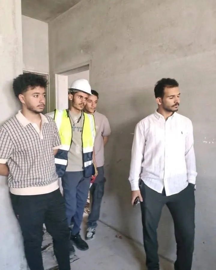 ضمن برامج التدريب الميداني.. طلبة التصميم الداخلي بالجامعة الإماراتية الدولية ينفذون زيارة علمية إلى أبراج جود