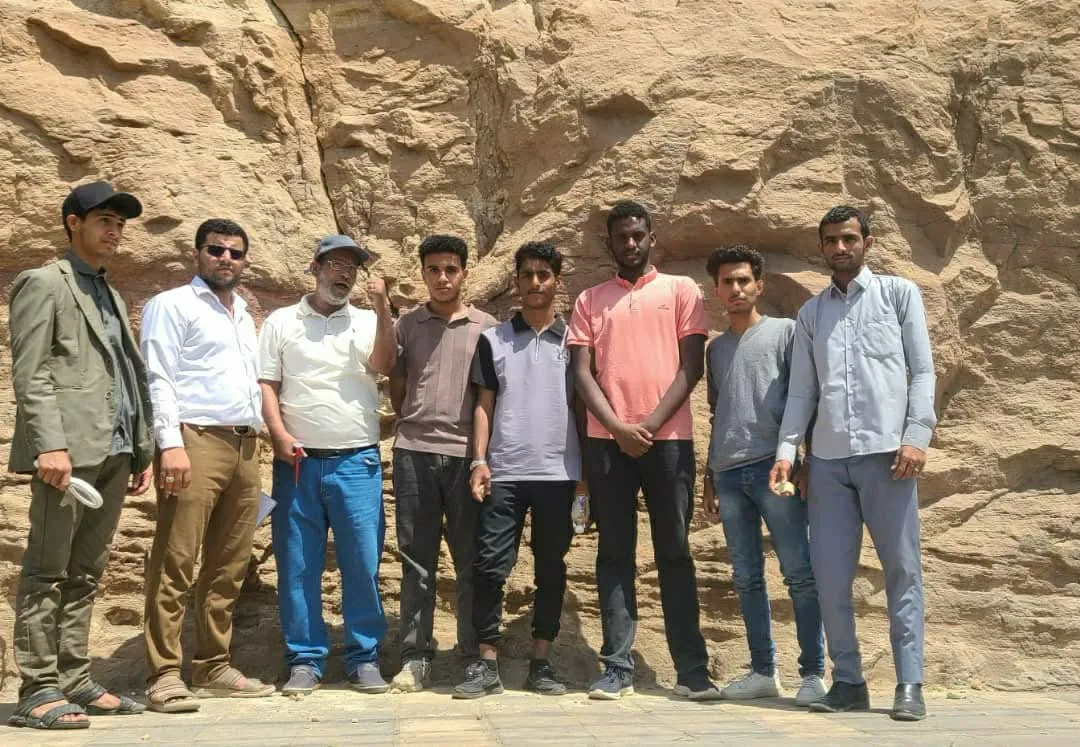 الجامعة الإماراتية الدولية تنظم رحلة جيولوجية ميدانية لطلبة قسم النفط والغاز لتعزيز الجانب التطبيقي