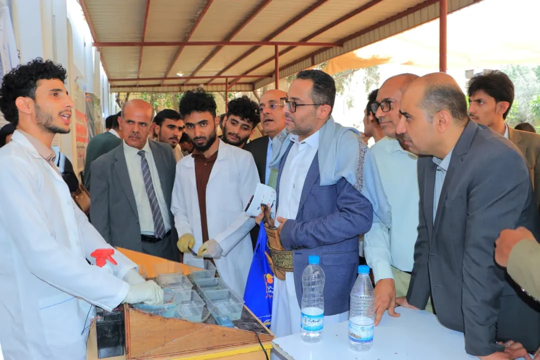 الجامعة الإماراتية الدولية تفتتح معرض المشاريع الابتكارية لطلبة كلية الهندسة وتكنولوجيا المعلومات.