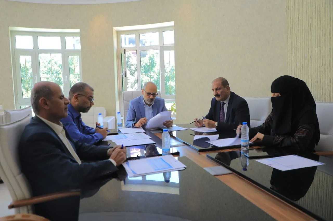 إنعقاد الاجتماع الأول للمجلس الأكاديمي بالجامعة الإماراتية للعام الجامعي 1448هـ 