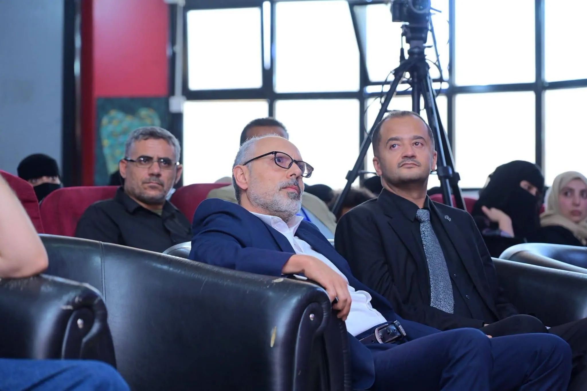 الجامعة الإماراتية الدولية تدشّن الملتقى العلمي لكلية طب الأسنان 2026 بمشاركة أكاديمية وطبية واسعة من داخل الوطن وخارجه