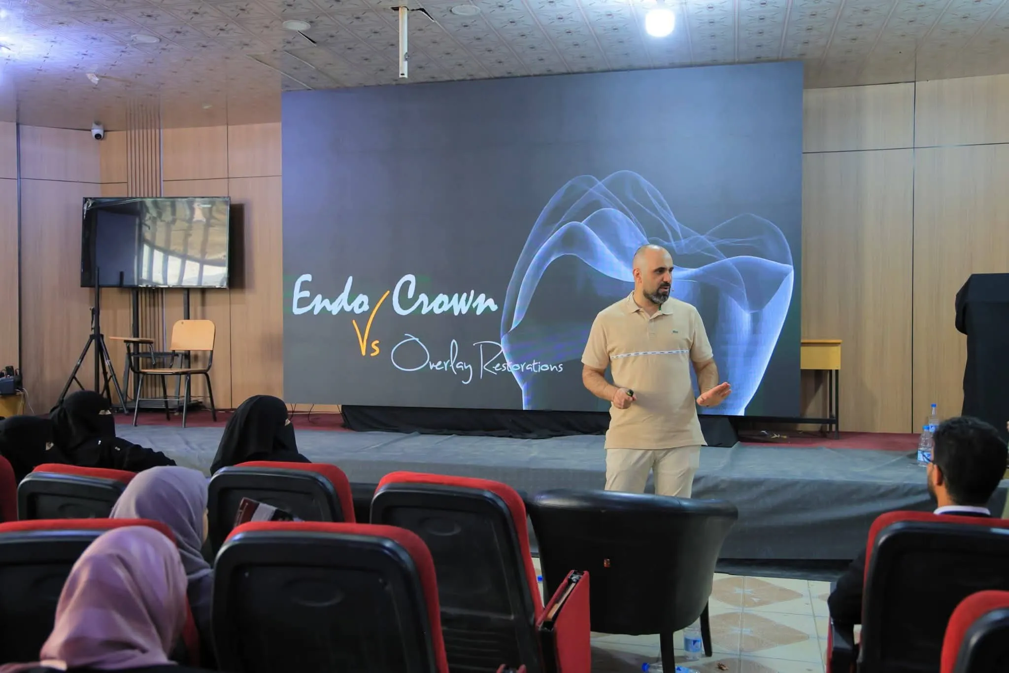 الجامعة الإماراتية الدولية تختتم الملتقى العلمي السنوي لكلية طب الأسنان 2026 بعد ثلاثة أيام من المعرفة والخبرات والتقنيات الحديثة