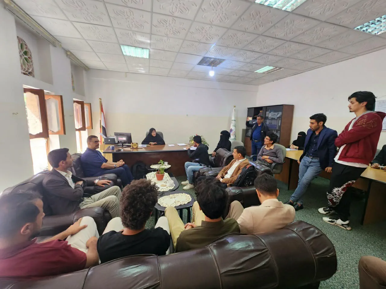 طلاب المحاسبة في زيارة علمية إلى المعهد الوطني للعلوم الإدارية للتعرّف على الأنظمة المحاسبية وتطبيقاتها