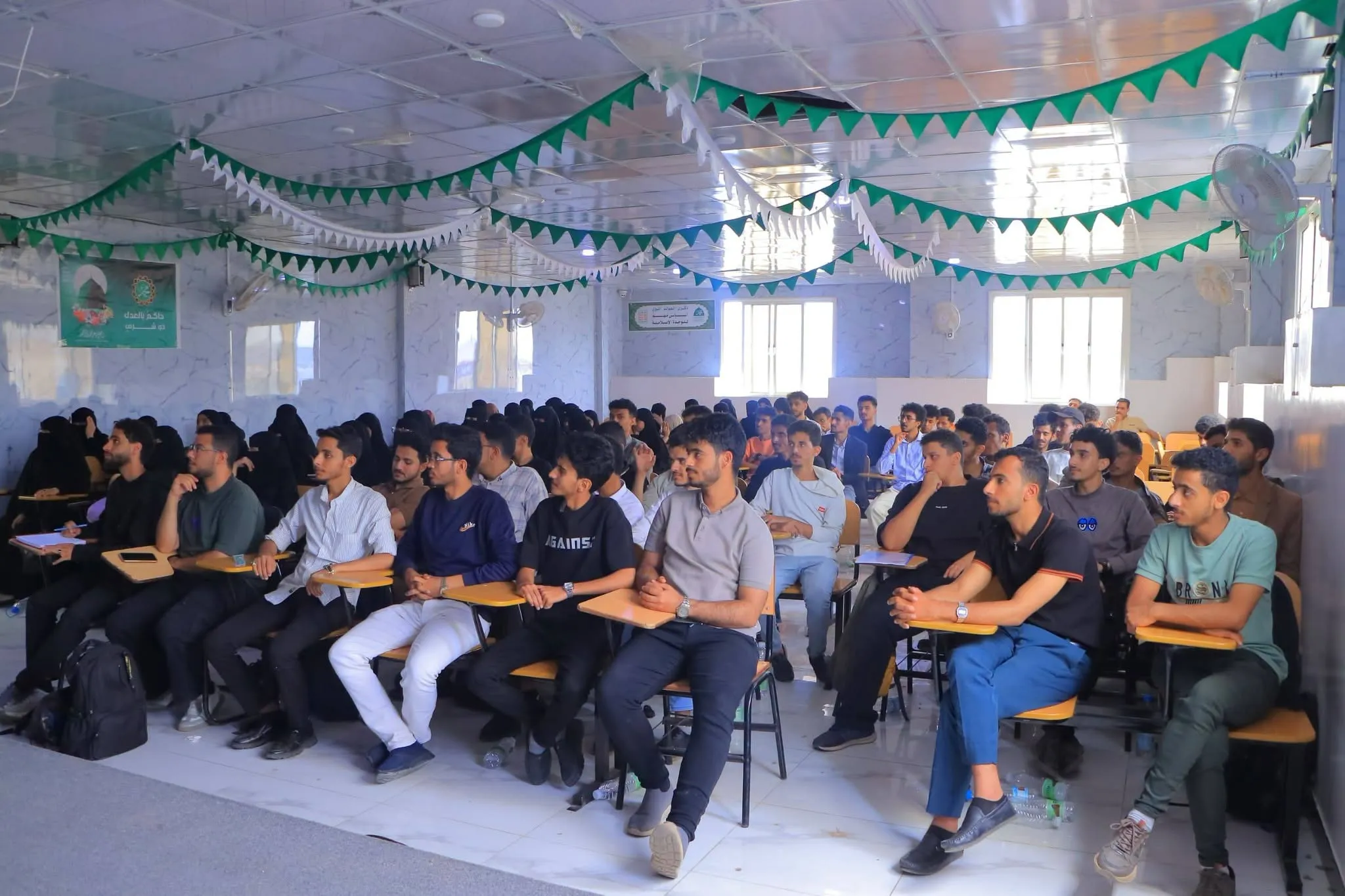اختتام دورة الإسعافات الأولية لطلبة كلية الطب والعلوم الصحية بالجامعة الإماراتية الدولية