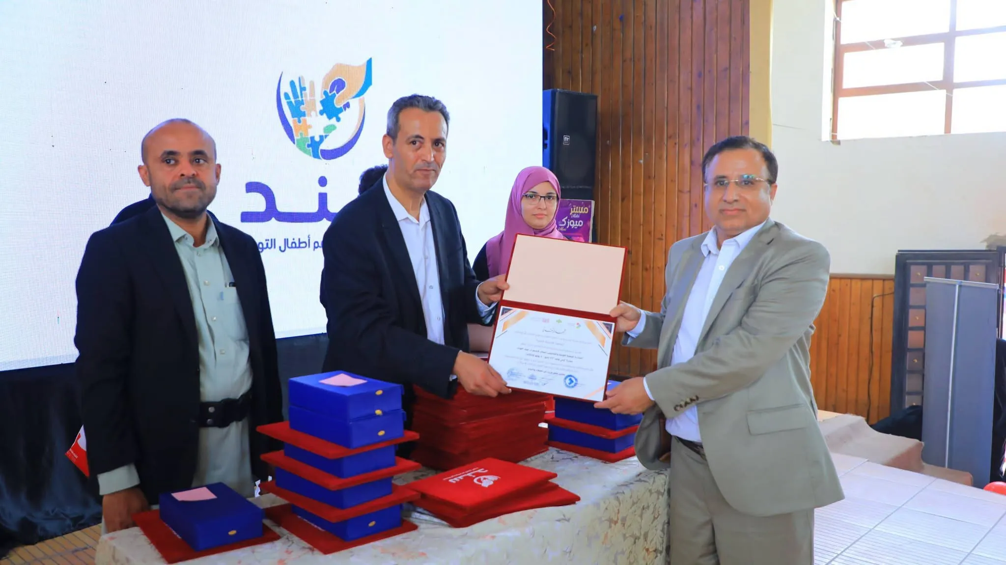 الجامعة الإماراتية الدولية تشارك في إطلاق حملة «سند للتوحد» واختتام مبادرة «وعي وعيد» وتُكرّم تقديرًا لمشاركتها