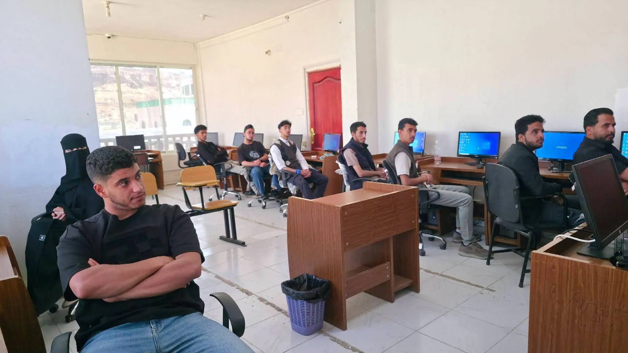 الجامعة الإماراتية الدولية تدشن دورتي «نظام التاجر» و«نظام الصراف» لتعزيز المهارات التطبيقية لطلبة المحاسبة