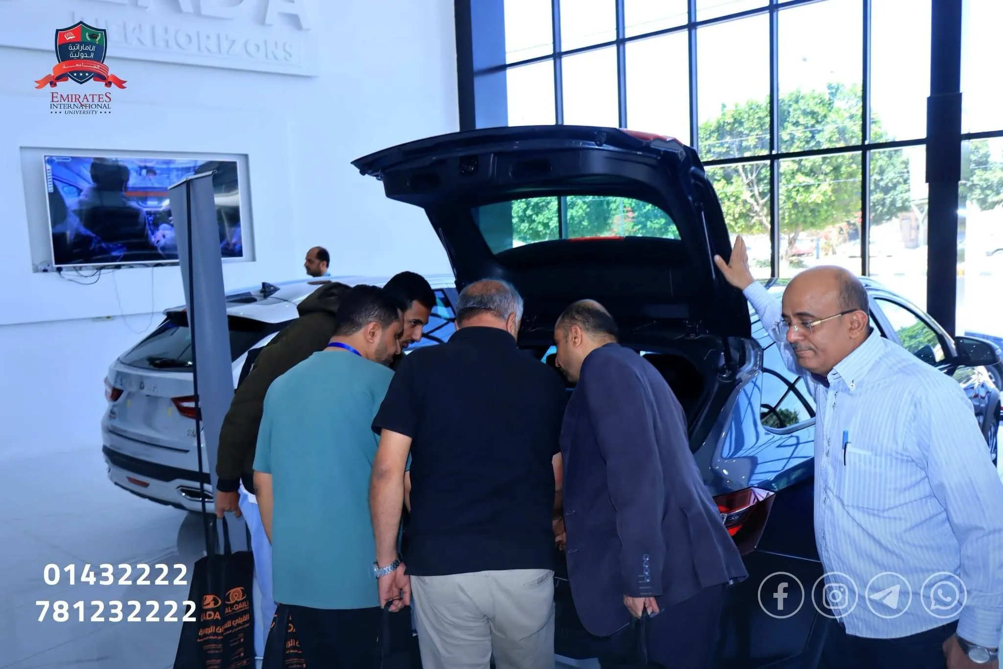 كلية الهندسة وتكنولوجيا المعلومات بالجامعة الإماراتية الدولية تنظم زيارة إلى شركة لادا للسيارات