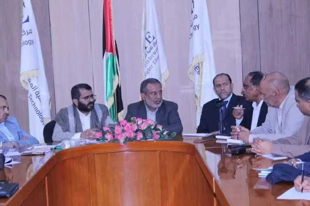 رئيس الجامعة الاماراتية الاستاذ الدكتور خالد صلاح، يشارك في اجتماع موسع، لتعزيز التواصل الاكاديمي الدولي وتوضيح القضايا الوطنية.