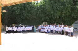 زيارة علمية توعوية لطلبة طب الأسنان المستوى الخامس إلى مؤسسة الرحمة للأيتام ضمن مقرر طب الأسنان الوقائي