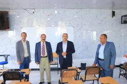 رئيس الجامعة يتفقد سير الامتحانات النهاية للفصل الدراسي الأول من العام الجامعي 1446ه‍ بكلية الطب والعلوم الصحية